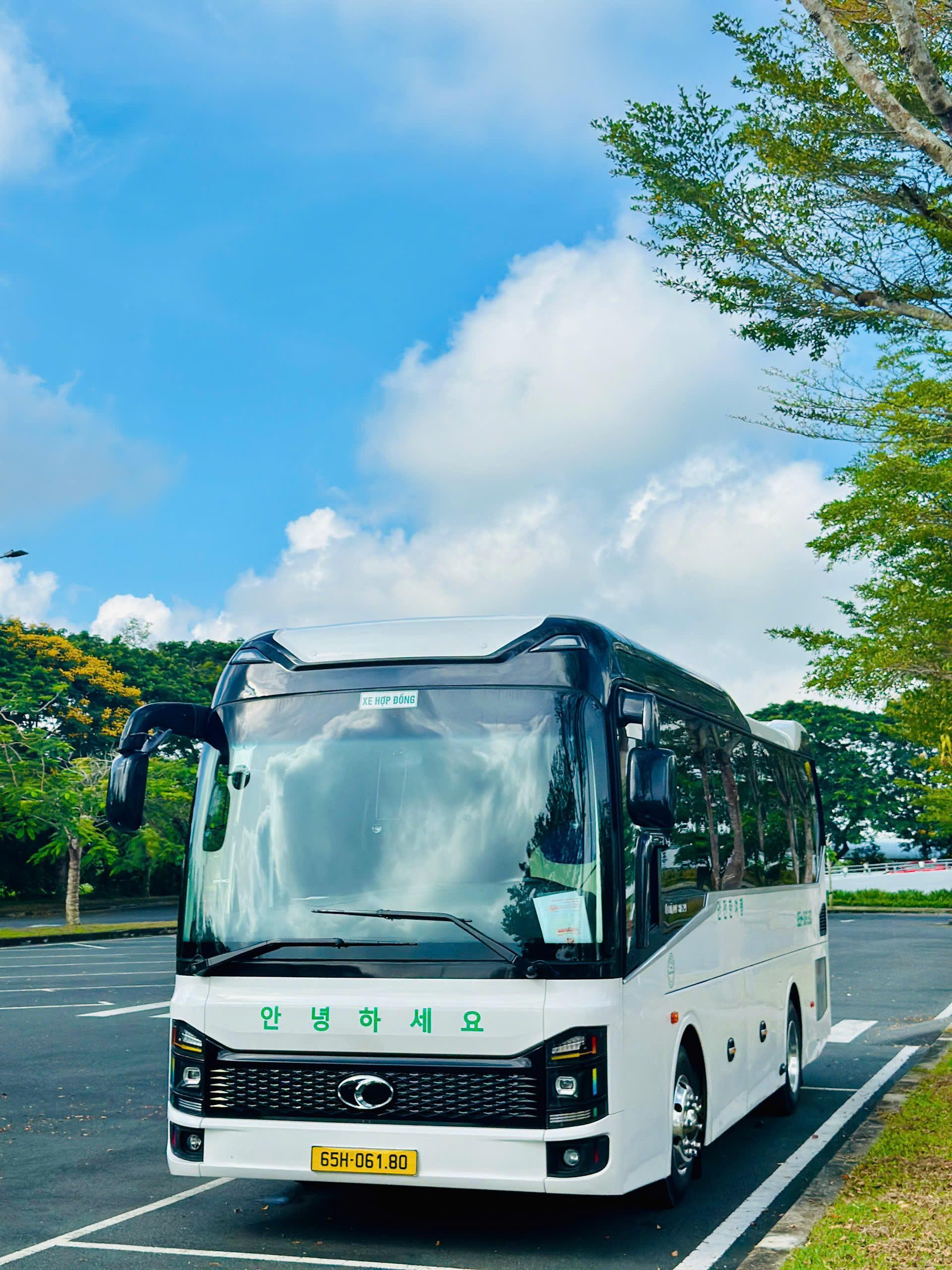 Cho Thuê Xe 45 chỗ THACO